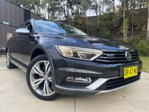 2017 VOLKSWAGEN PASSAT 4D WAGON 3C MY18 ALLTRACK 140 TDI image