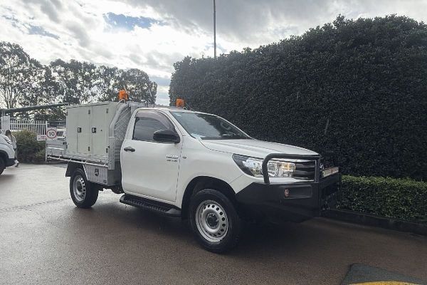 2018 Toyota Hilux GUN126R SR image