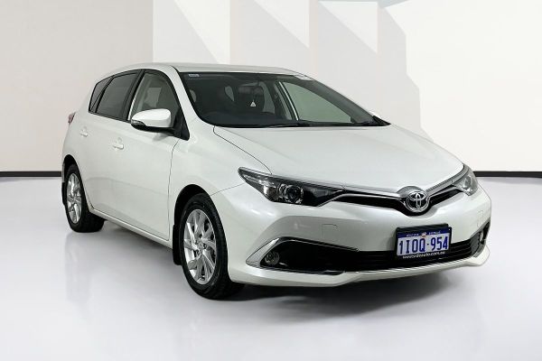 2016 Toyota Corolla ZRE182R Ascent Sport image