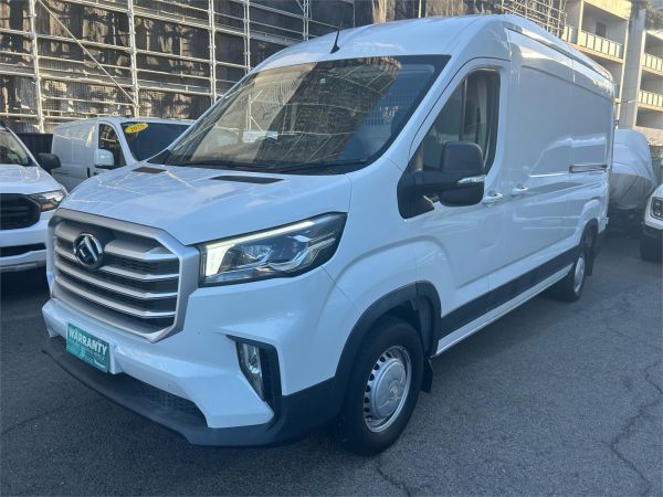 2023 LDV Deliver 9 SV63 MWB MID ROOF image