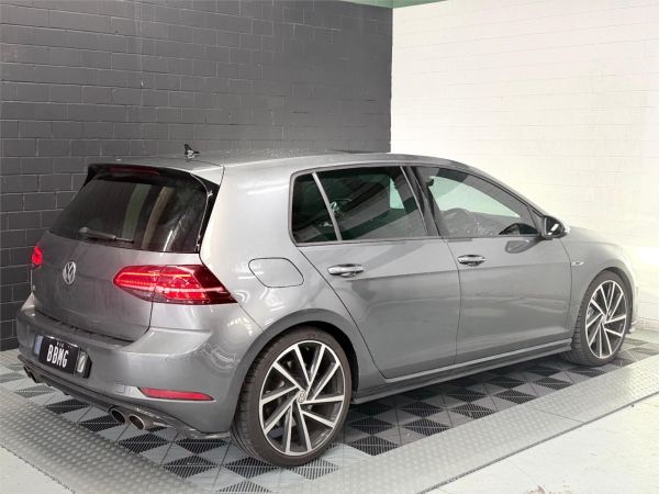 2020 Volkswagen Golf MK VII R image