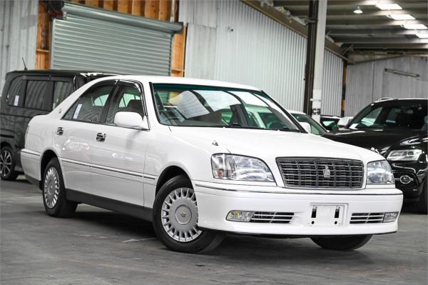 2000 Toyota Crown Sedan JZS171 Royal Saloon image