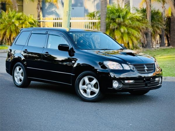 2004 Mitsubishi Airtrek Wagon CU2W Turbo R 4Wd image