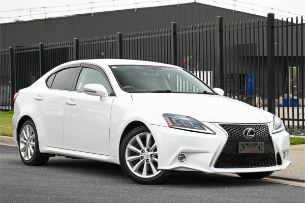 2009 Lexus IS Sedan GSE21 350 Version L image