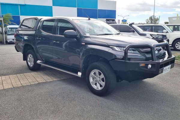 2021 Mitsubishi Triton MR GLX+ image