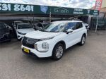 Image for 2022 Mitsubishi Outlander ZM ES