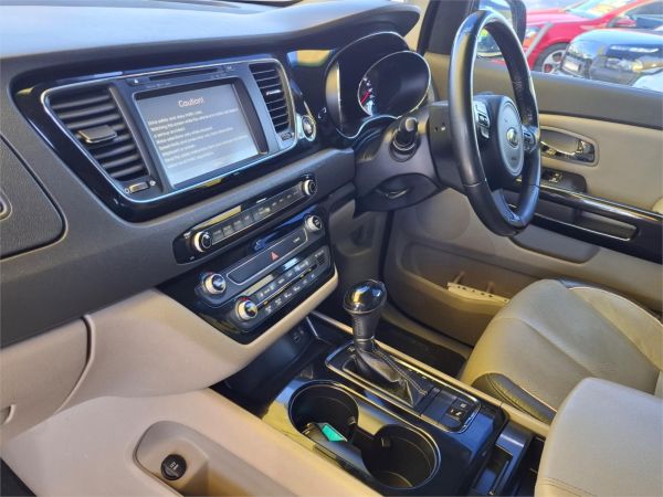 2016 Kia Carnival Wagon YP MY16 SLi image