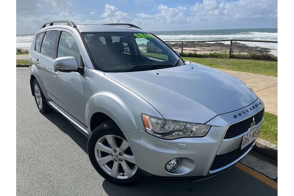 2012 Mitsubishi Outlander ZH XLS image
