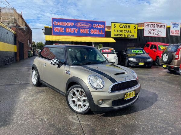 2009 MINI COOPER 2D HATCHBACK R56 S image