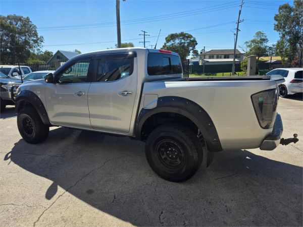 2015 Nissan Navara Utility D23 ST image