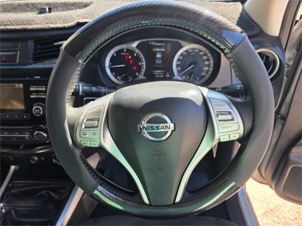 2015 Nissan Navara Utility D23 ST image