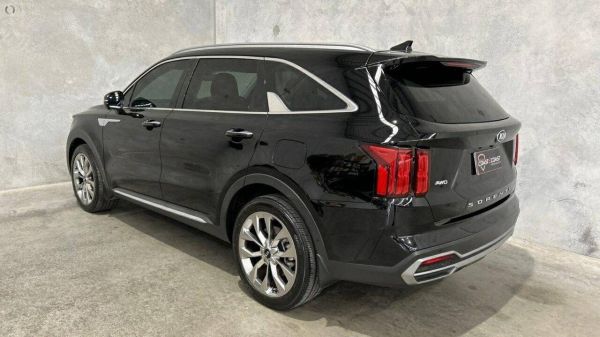 2020 Kia SORENTO Wagon image
