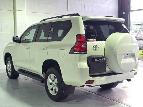 2018 TOYOTA LANDCRUISER PRADO GX (4x4) GDJ150R MY18 image