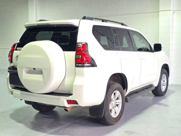 2018 TOYOTA LANDCRUISER PRADO GX (4x4) GDJ150R MY18 image