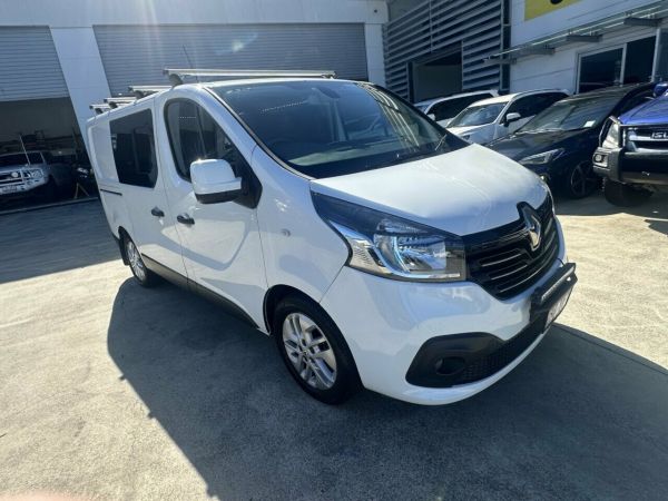2017 Renault Trafic X82 103KW LOW ROOF SWB image