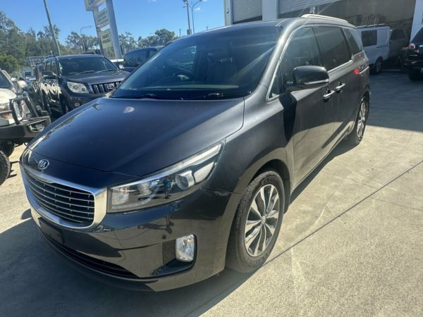 2017 Kia Carnival YP SLi image