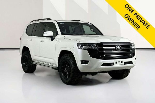 2025 Toyota Landcruiser FJA300R GXL image