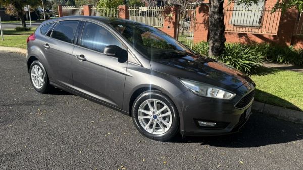 2017 Ford Focus LZ Trend Grey Blue 6 Speed Automatic Hatchback image