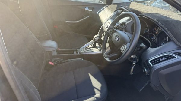 2017 Ford Focus LZ Trend Grey Blue 6 Speed Automatic Hatchback image