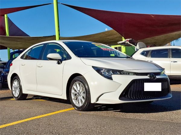 2020 Toyota Corolla MZEA12R Ascent Sport image