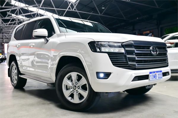 2024 Toyota Landcruiser FJA300R GXL image