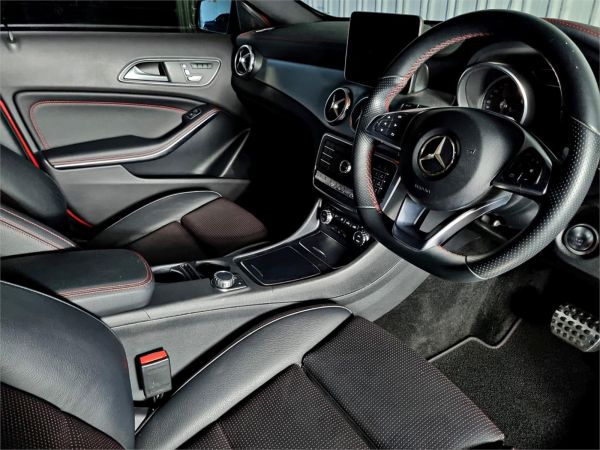 2017 Mercedes-Benz GLA-Class Wagon X156 808+058MY GLA250 image