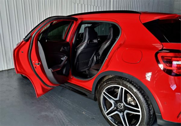 2017 Mercedes-Benz GLA-Class Wagon X156 808+058MY GLA250 image
