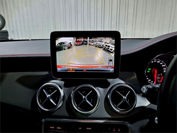 2017 Mercedes-Benz GLA-Class Wagon X156 808+058MY GLA250 image