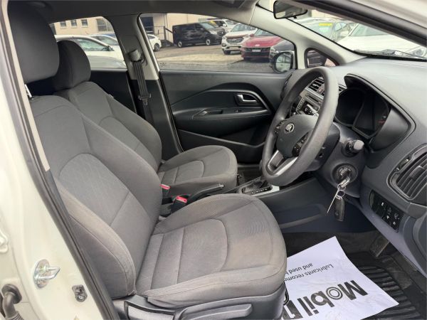 2016 KIA RIO 5D HATCHBACK UB MY16 S image