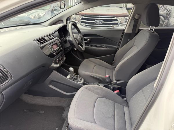 2016 KIA RIO 5D HATCHBACK UB MY16 S image