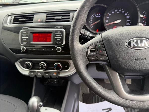 2016 KIA RIO 5D HATCHBACK UB MY16 S image