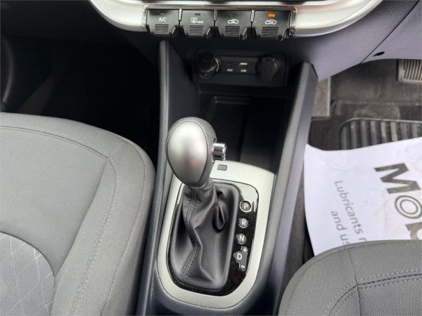 2016 KIA RIO 5D HATCHBACK UB MY16 S image
