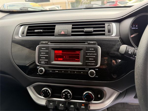2016 KIA RIO 5D HATCHBACK UB MY16 S image