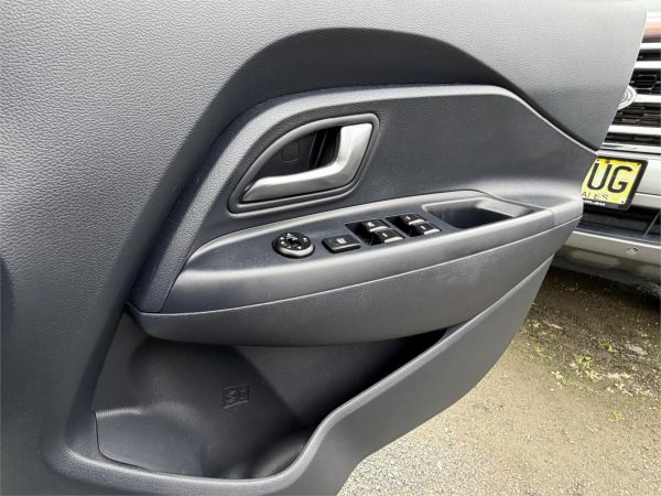 2016 KIA RIO 5D HATCHBACK UB MY16 S image
