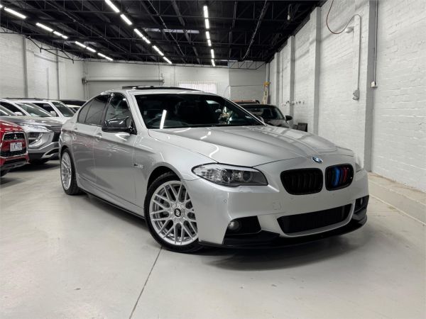 2012 BMW 5 Series F10 528i image