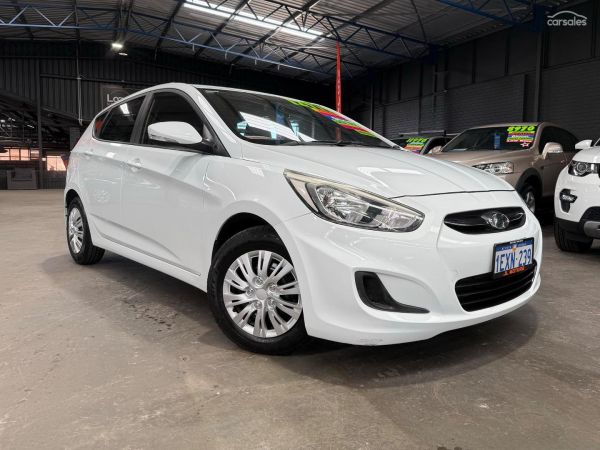 2015 Hyundai Accent RB3 Active image