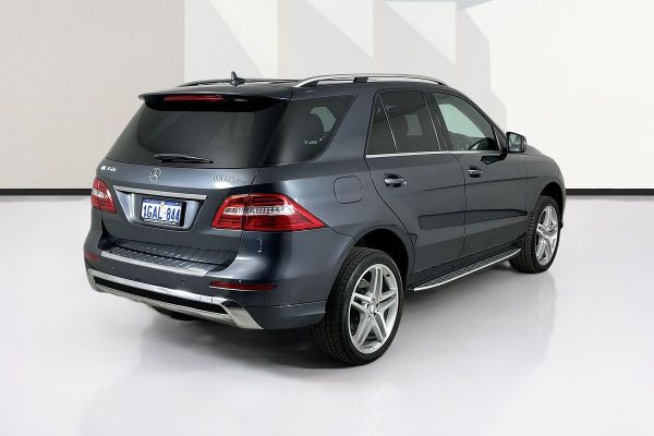 2013 Mercedes-Benz ML 350CDI BLUETEC (4x4) 166 image