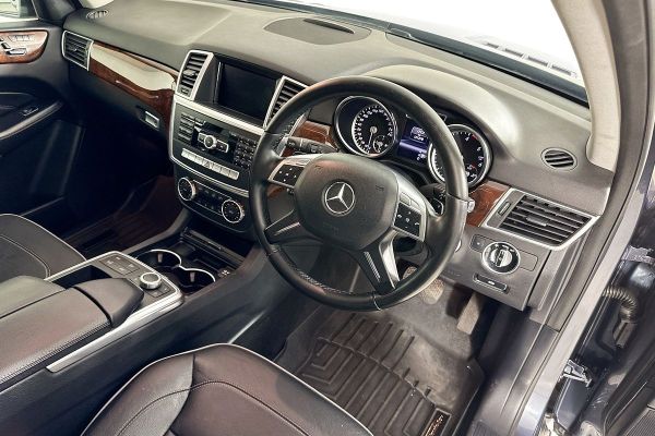 2013 Mercedes-Benz ML 350CDI BLUETEC (4x4) 166 image