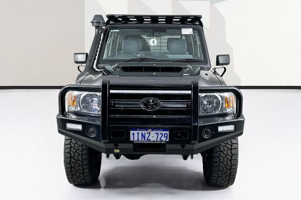 2023 Toyota Landcruiser VDJL79R GXL image