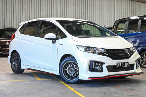 2016 Honda Fit Hatch GP5 Hybrid Mugen image