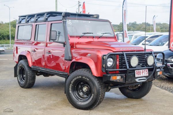 2014 Land Rover Defender  110 image