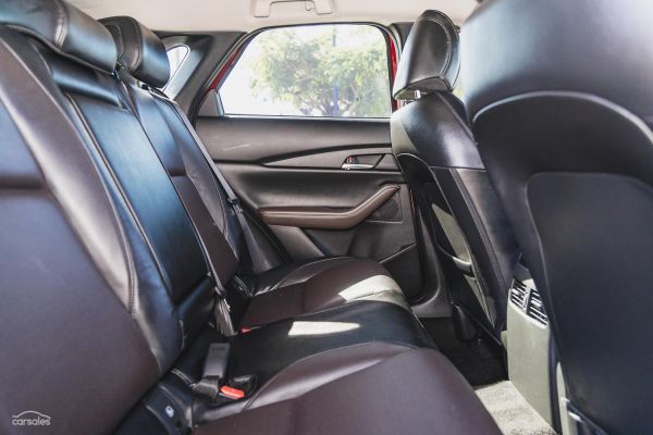 2021 Mazda CX-30 G25 Touring image