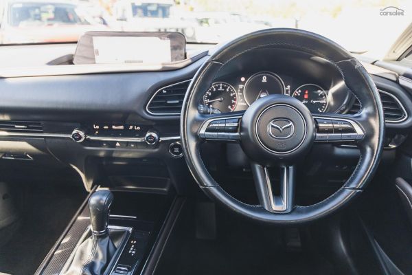 2021 Mazda CX-30 G25 Touring image