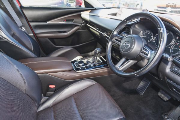 2021 Mazda CX-30 G25 Touring image