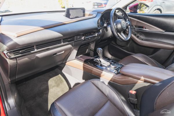 2021 Mazda CX-30 G25 Touring image