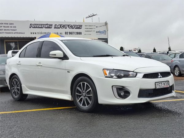 2017 Mitsubishi Lancer CF ES Sport image