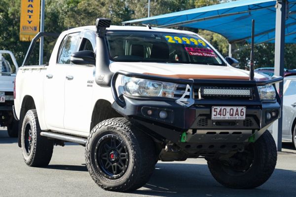 2015 Toyota Hilux GUN126R SR Double Cab White 6 Speed Manual Utility image