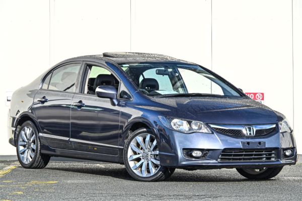 2010 Honda Civic Sedan 8th Gen MY10 VTi-L image