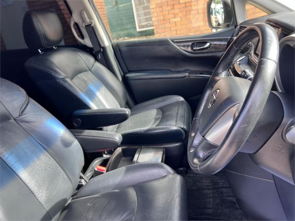 2013 Nissan Elgrand Other image