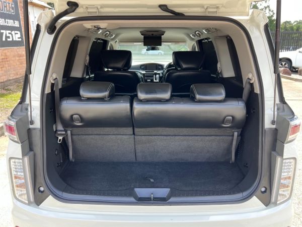 2013 Nissan Elgrand Other image